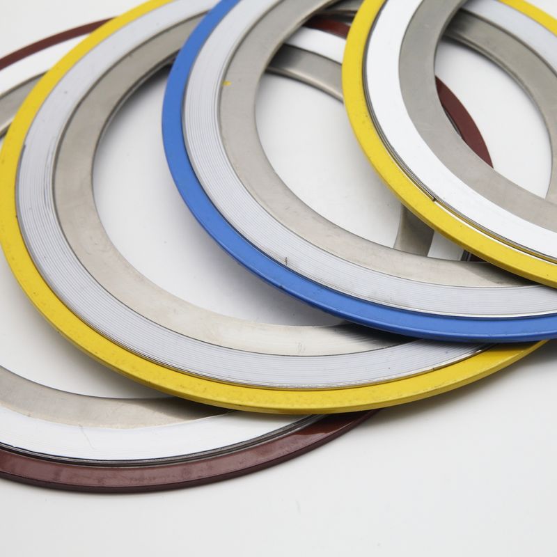 4.5mm * 3mm Flange Gasket 316 الحلقة الخارجية الداخلية 900 LB حشية الجرح الحلزونية